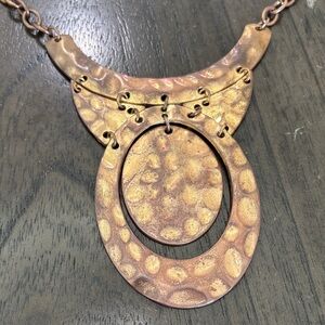 Elegant Gold-Toned Necklace